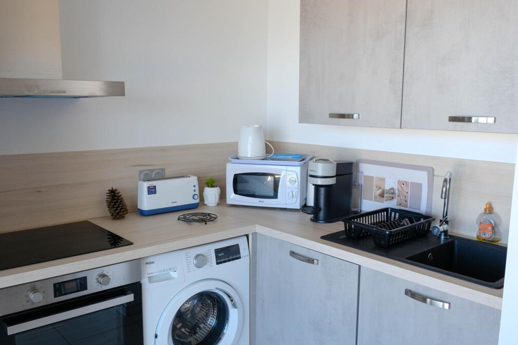 Enola - Sea View Terrace Parking - By Tgb Appartement Pietrosella Buitenkant foto